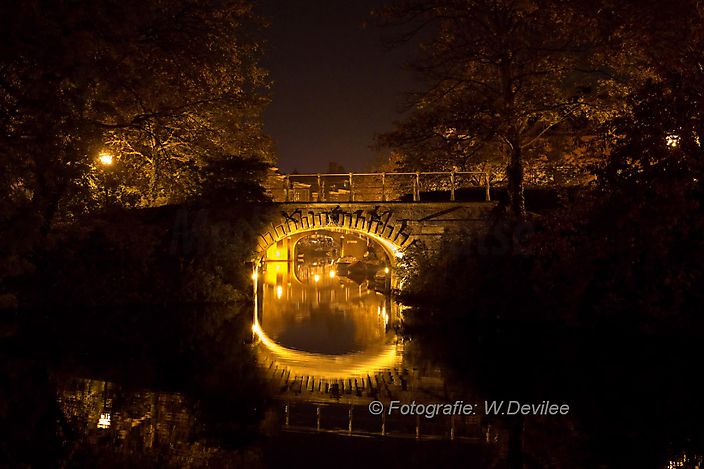 Mediaterplaatse_nacht_licht_foto_te_koop_Leiden_04122016_Image00001