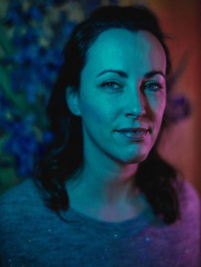 spontaan-sfeervol-auteursportret-Viola-van-de-Sandt14_original