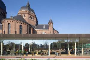 Het Speelhuis te Helmond, ontwerp Frits van Dongen en Patrick Koschuch
