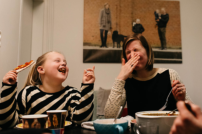 Grapjes aan tafel 