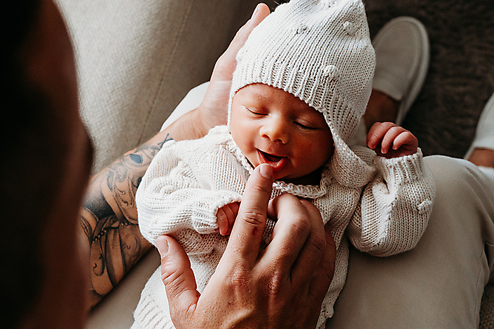 Babyfotos, newbornfotograaf, kraamkado, brabant, rucphen, zundert, oosterhout, breda, bergenopzoom, 
