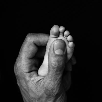 newbornfotograafbrabant_ingridmol_babyfotografie_babyvoetjes_original