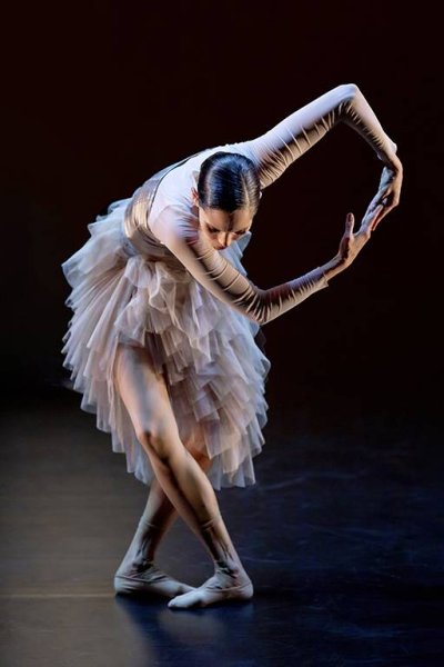 Scene foto van Igone de Jongh - Beauty Persists 