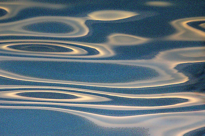 Clouds of water  60cm x 90cm  Louis Bertholet ©