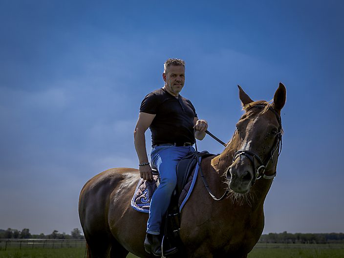 Robin Butter - Drakeblood - Jan op zijn paard - st. Joris 2009 - Beesel